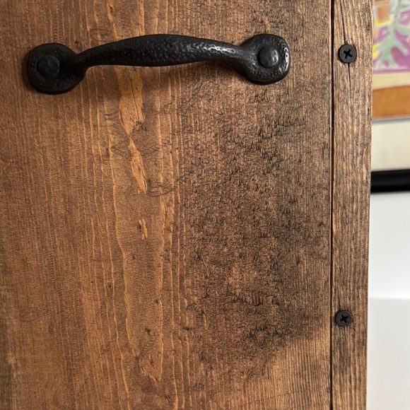 Rustic Primitive Wooden Storage Box with Black Metal Handles - Picture 8 of 8